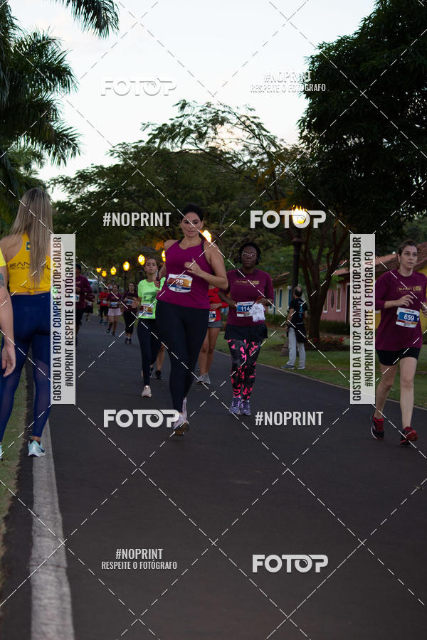 Buy your photos of the eventSunset Run 2019 on Fotop