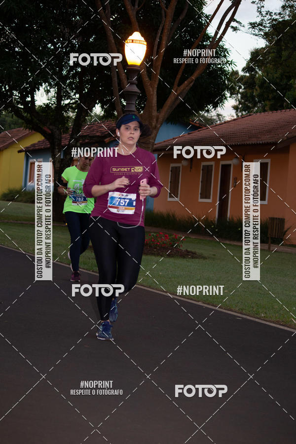 Buy your photos of the eventSunset Run 2019 on Fotop