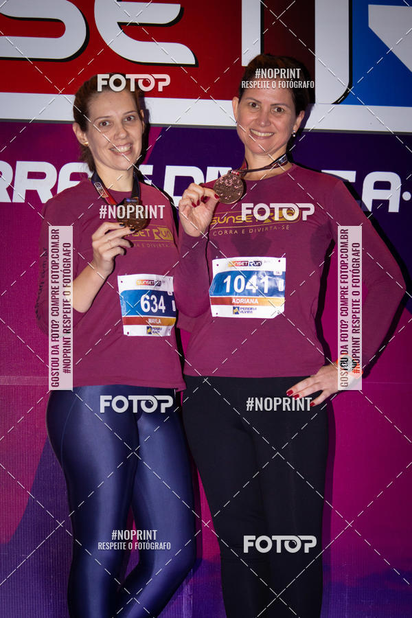 Buy your photos of the eventSunset Run 2019 on Fotop