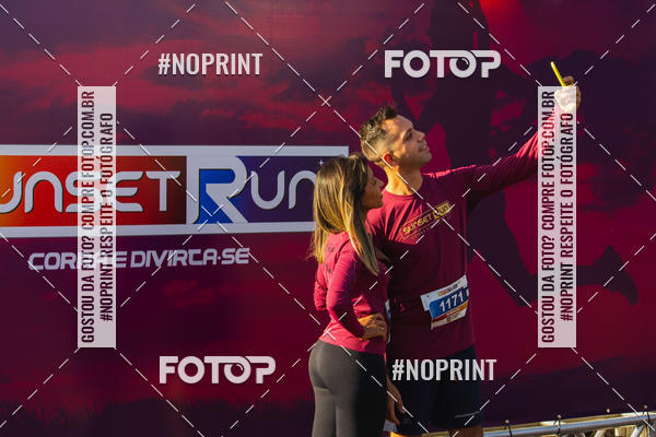 Buy your photos of the eventSunset Run 2019 on Fotop