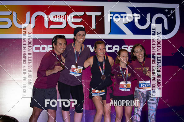 Buy your photos of the eventSunset Run 2019 on Fotop