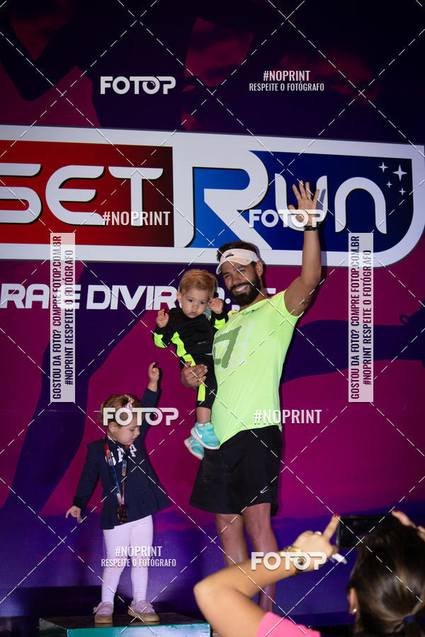 Buy your photos of the eventSunset Run 2019 on Fotop