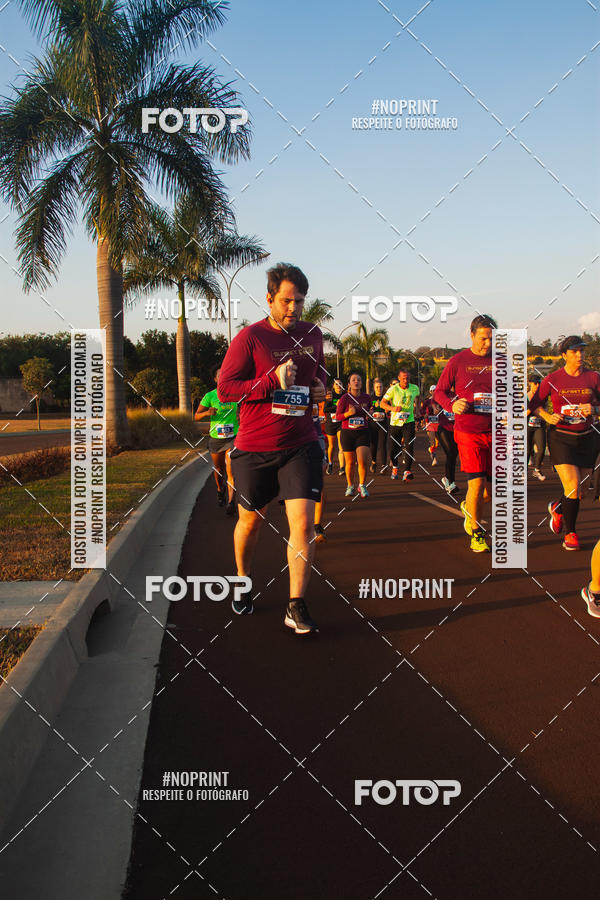 Buy your photos of the eventSunset Run 2019 on Fotop