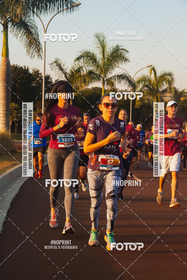 Buy your photos of the eventSunset Run 2019 on Fotop