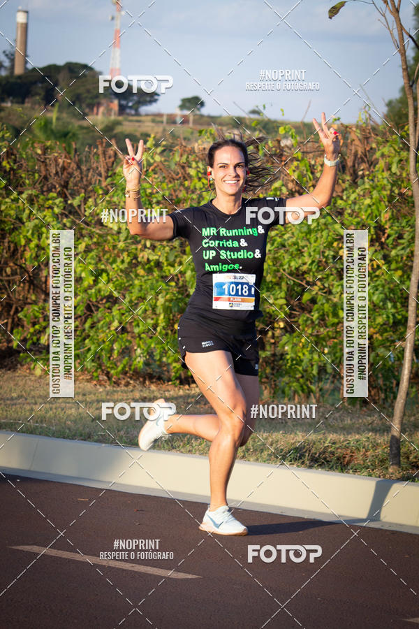 Buy your photos of the eventSunset Run 2019 on Fotop