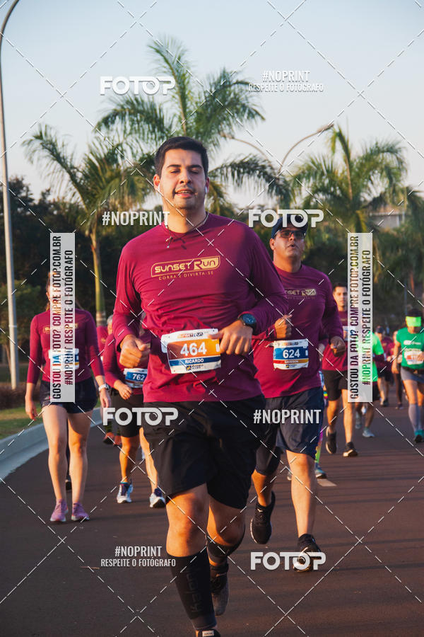 Buy your photos of the eventSunset Run 2019 on Fotop