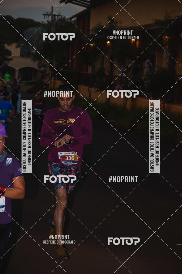 Buy your photos of the eventSunset Run 2019 on Fotop