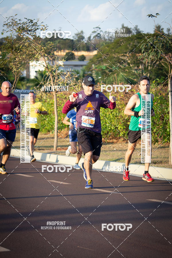 Buy your photos of the eventSunset Run 2019 on Fotop