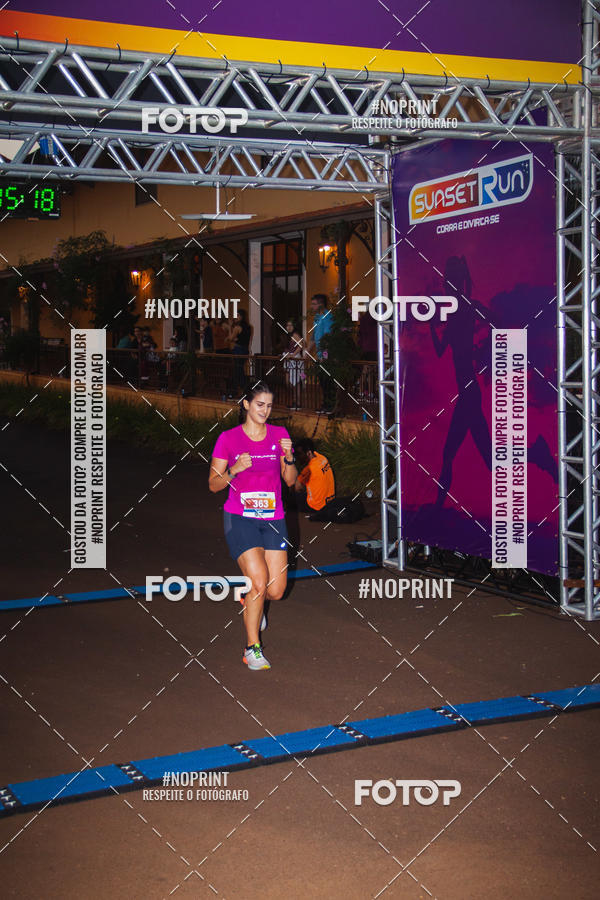 Buy your photos of the eventSunset Run 2019 on Fotop