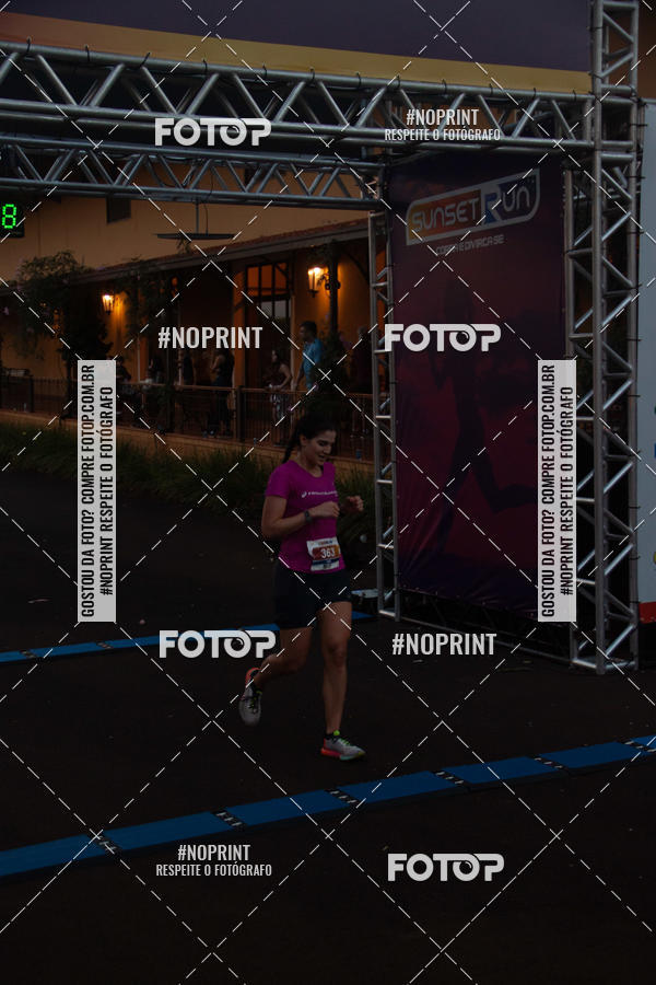 Buy your photos of the eventSunset Run 2019 on Fotop