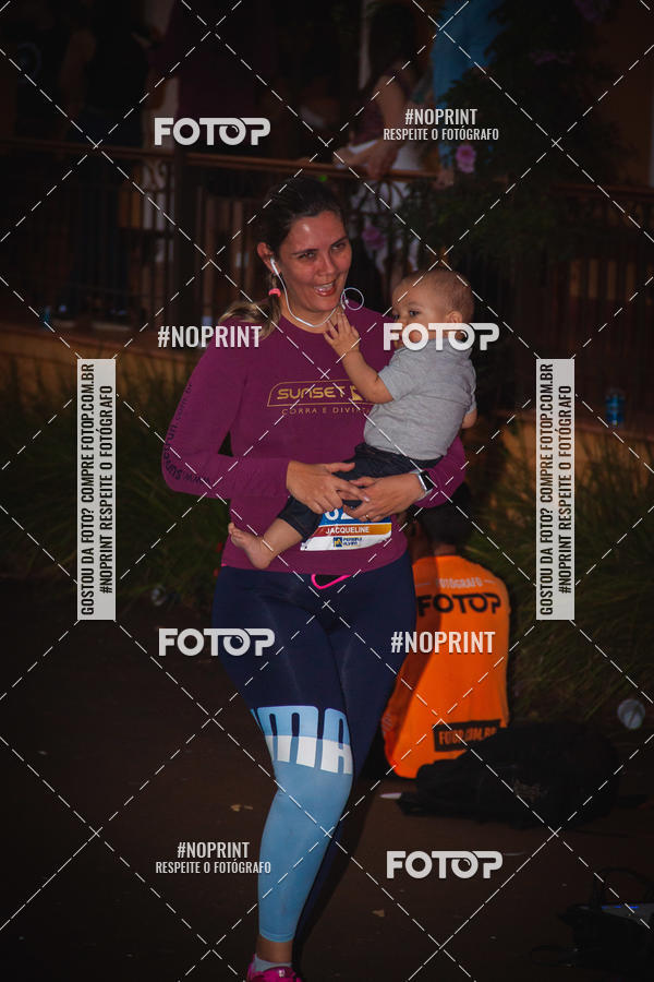 Buy your photos of the eventSunset Run 2019 on Fotop