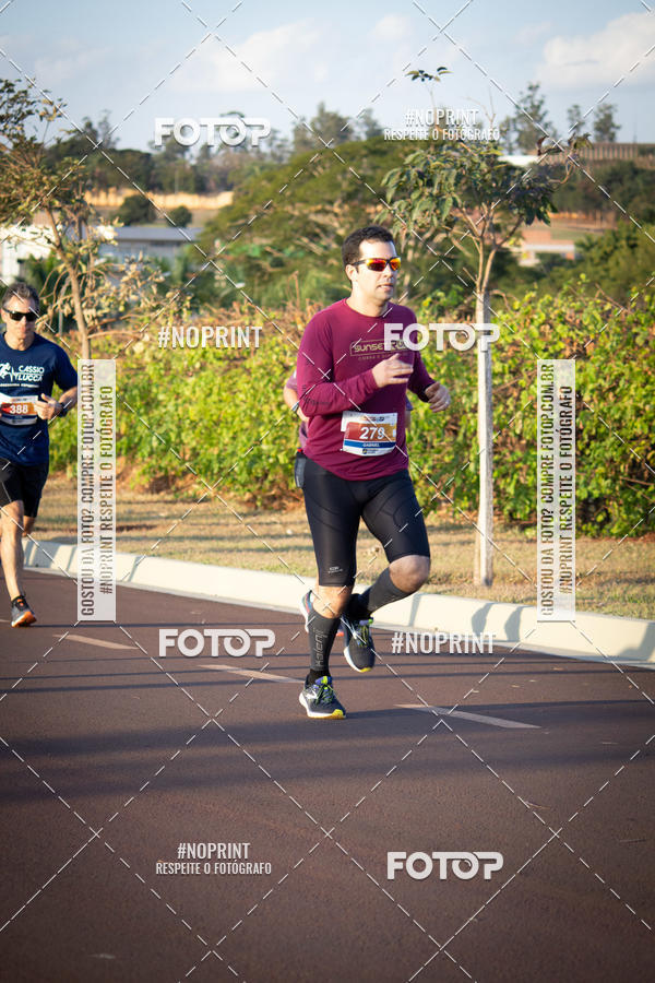Buy your photos of the eventSunset Run 2019 on Fotop
