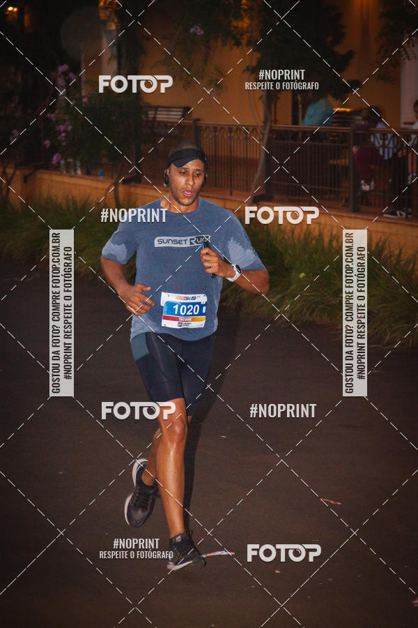 Buy your photos of the eventSunset Run 2019 on Fotop