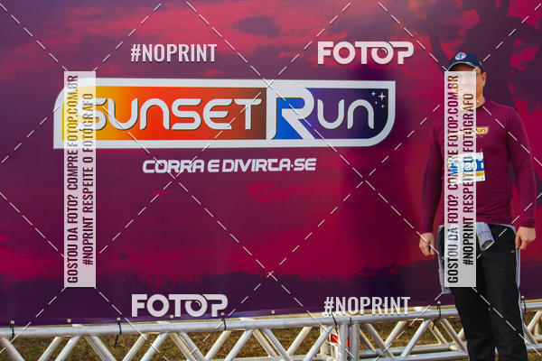 Buy your photos of the eventSunset Run 2019 on Fotop