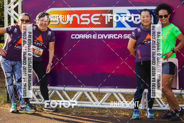 Buy your photos of the eventSunset Run 2019 on Fotop