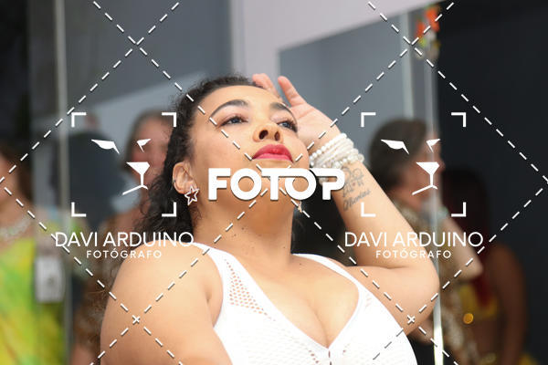 Buy your photos of the eventFesta Junina Yallah on Fotop