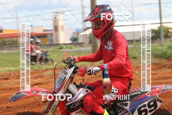 Compre as suas fotos do eventoTreino - Motocross no Fotop