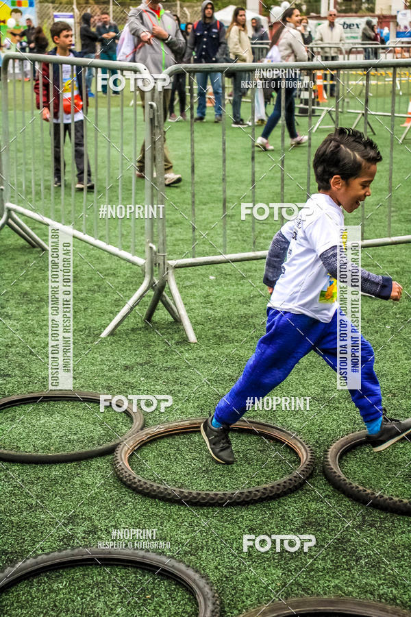Buy your photos of the eventCircuito Samparunners KIDS - Etapa Obstculos on Fotop