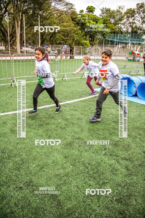 Buy your photos of the eventCircuito Samparunners KIDS - Etapa Obstculos on Fotop