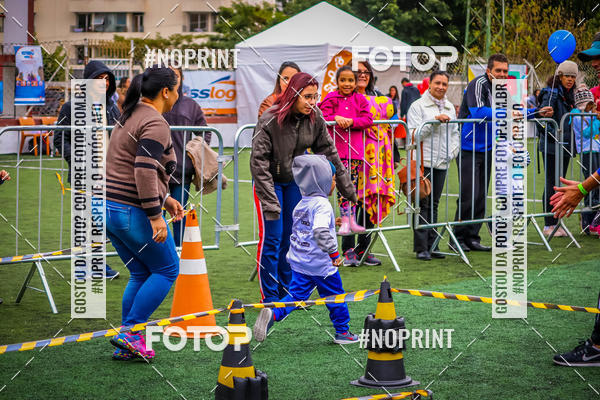 Buy your photos of the eventCircuito Samparunners KIDS - Etapa Obst�culos on Fotop