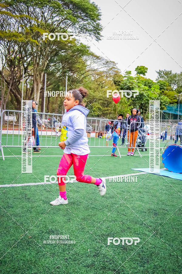 Buy your photos of the eventCircuito Samparunners KIDS - Etapa Obstculos on Fotop