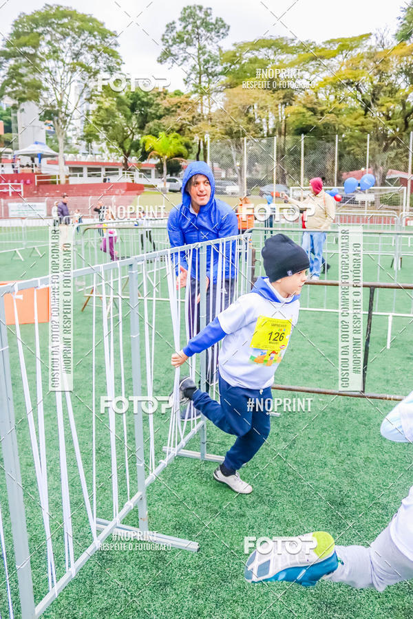 Buy your photos of the eventCircuito Samparunners KIDS - Etapa Obstculos on Fotop