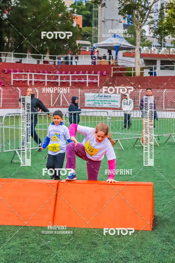 Buy your photos of the eventCircuito Samparunners KIDS - Etapa Obstculos on Fotop