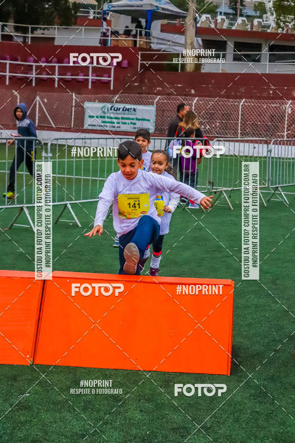 Buy your photos of the eventCircuito Samparunners KIDS - Etapa Obstculos on Fotop