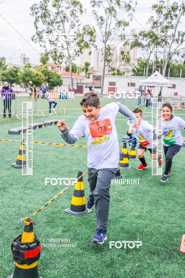 Buy your photos of the eventCircuito Samparunners KIDS - Etapa Obstculos on Fotop