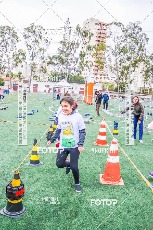 Buy your photos of the eventCircuito Samparunners KIDS - Etapa Obstculos on Fotop