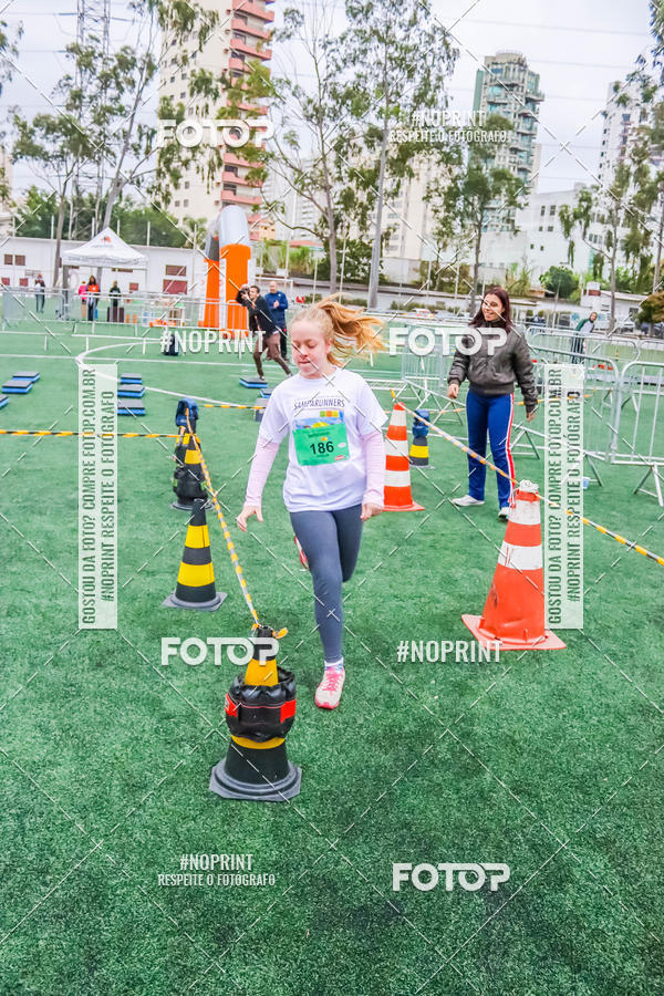 Buy your photos of the eventCircuito Samparunners KIDS - Etapa Obstculos on Fotop