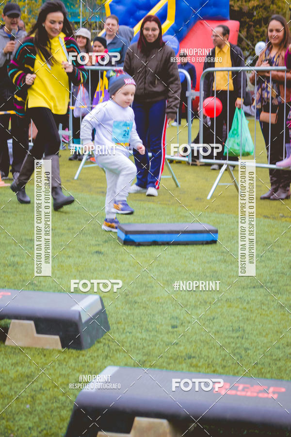 Buy your photos of the eventCircuito Samparunners KIDS - Etapa Obstculos on Fotop