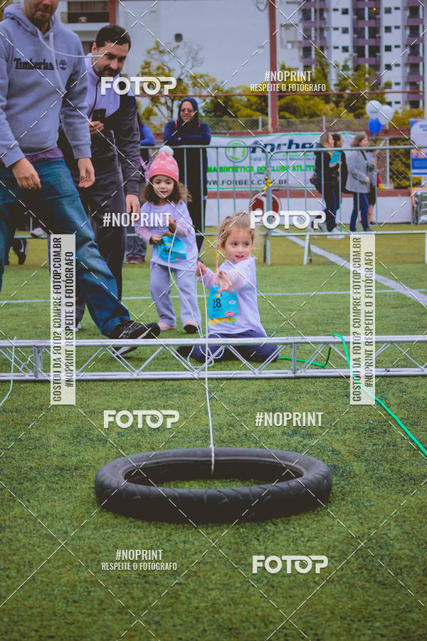 Buy your photos of the eventCircuito Samparunners KIDS - Etapa Obstculos on Fotop