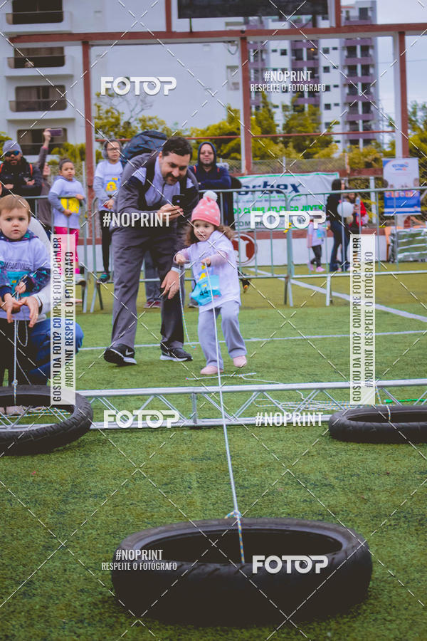 Buy your photos of the eventCircuito Samparunners KIDS - Etapa Obstculos on Fotop