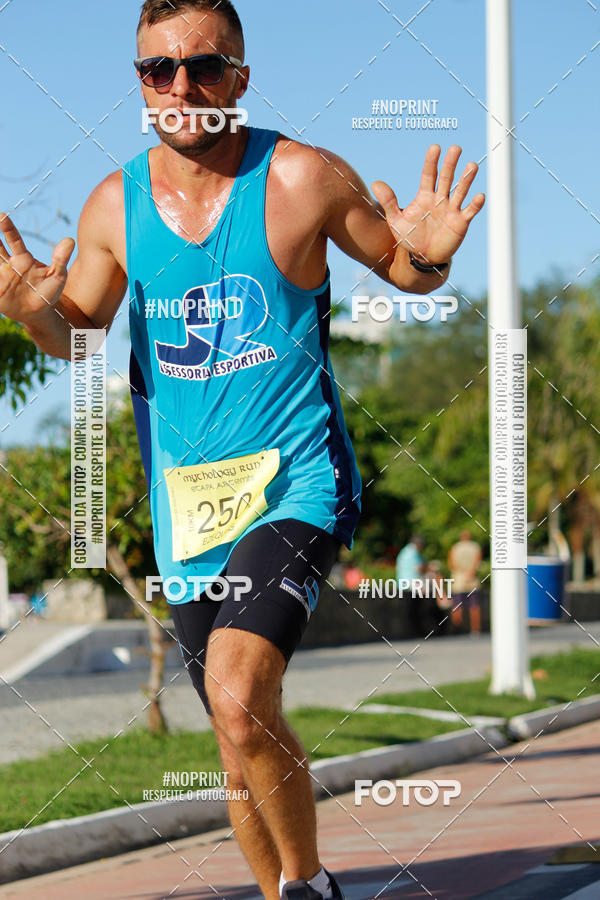 Buy your photos of the eventMythology Run on Fotop