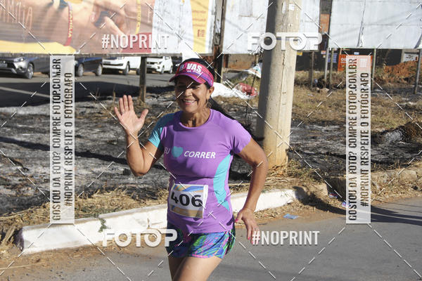 Buy your photos of the eventCircuito SESC de Corridas - Etapa Montes Claros 2019 on Fotop