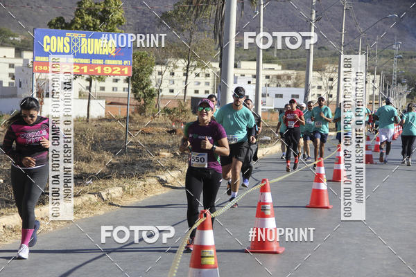 Buy your photos of the eventCircuito SESC de Corridas - Etapa Montes Claros 2019 on Fotop