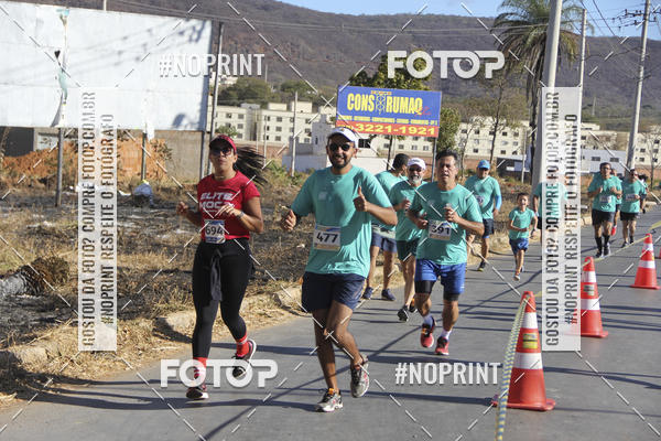 Buy your photos of the eventCircuito SESC de Corridas - Etapa Montes Claros 2019 on Fotop