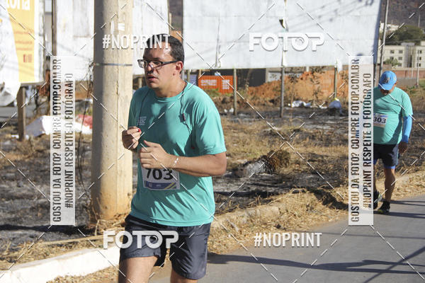 Buy your photos of the eventCircuito SESC de Corridas - Etapa Montes Claros 2019 on Fotop