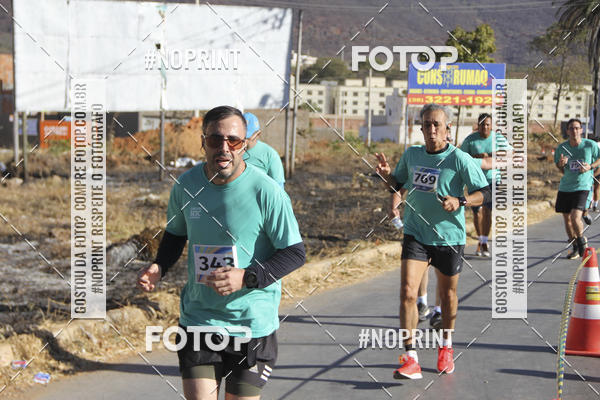 Buy your photos of the eventCircuito SESC de Corridas - Etapa Montes Claros 2019 on Fotop