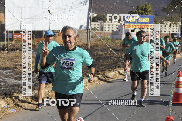 Buy your photos of the eventCircuito SESC de Corridas - Etapa Montes Claros 2019 on Fotop