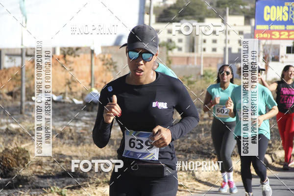 Buy your photos of the eventCircuito SESC de Corridas - Etapa Montes Claros 2019 on Fotop