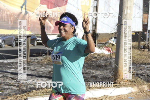 Buy your photos of the eventCircuito SESC de Corridas - Etapa Montes Claros 2019 on Fotop