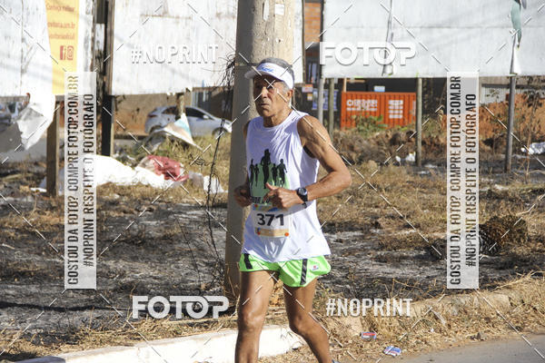 Buy your photos of the eventCircuito SESC de Corridas - Etapa Montes Claros 2019 on Fotop