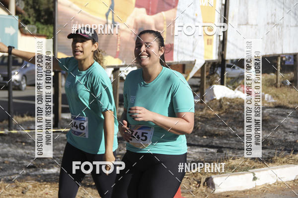 Buy your photos of the eventCircuito SESC de Corridas - Etapa Montes Claros 2019 on Fotop
