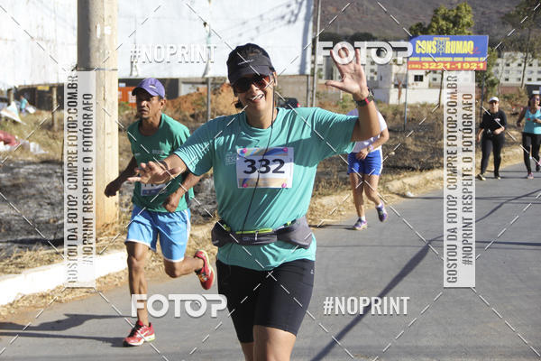 Buy your photos of the eventCircuito SESC de Corridas - Etapa Montes Claros 2019 on Fotop