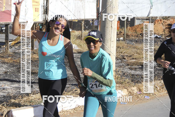Buy your photos of the eventCircuito SESC de Corridas - Etapa Montes Claros 2019 on Fotop