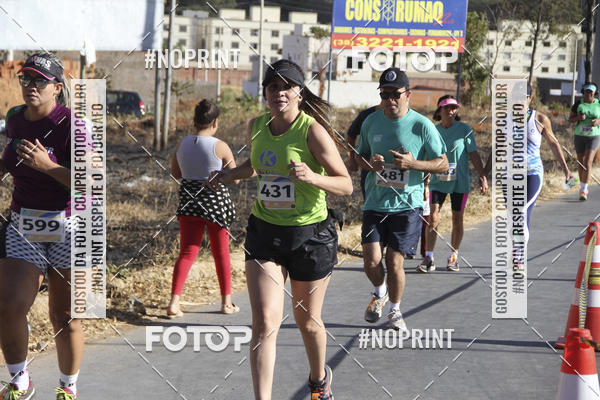 Buy your photos of the eventCircuito SESC de Corridas - Etapa Montes Claros 2019 on Fotop