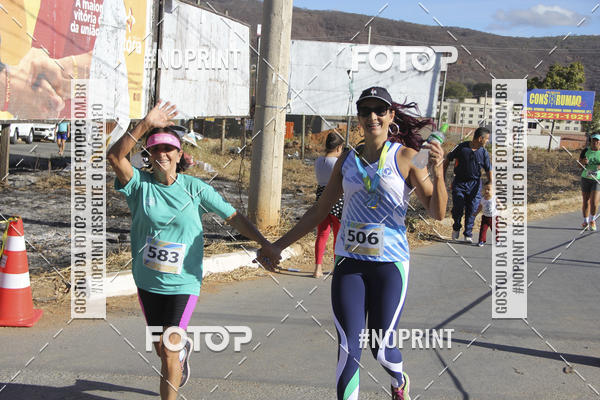 Buy your photos of the eventCircuito SESC de Corridas - Etapa Montes Claros 2019 on Fotop