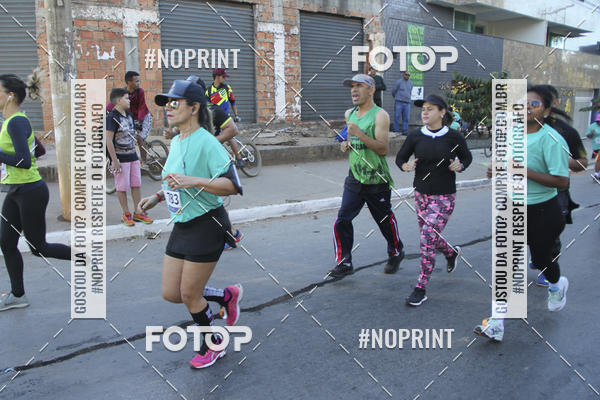 Buy your photos of the eventCircuito SESC de Corridas - Etapa Montes Claros 2019 on Fotop